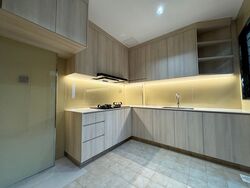 Dover Parkview (D5), Condominium #635020101